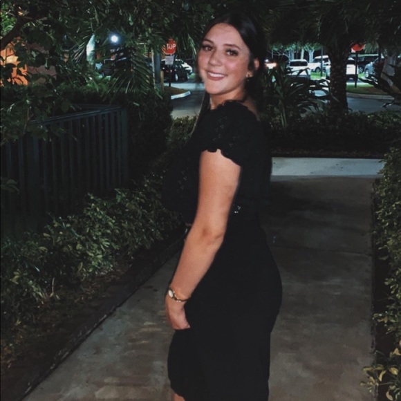 Meet your Posher, Gracie - Picture 5 of 7